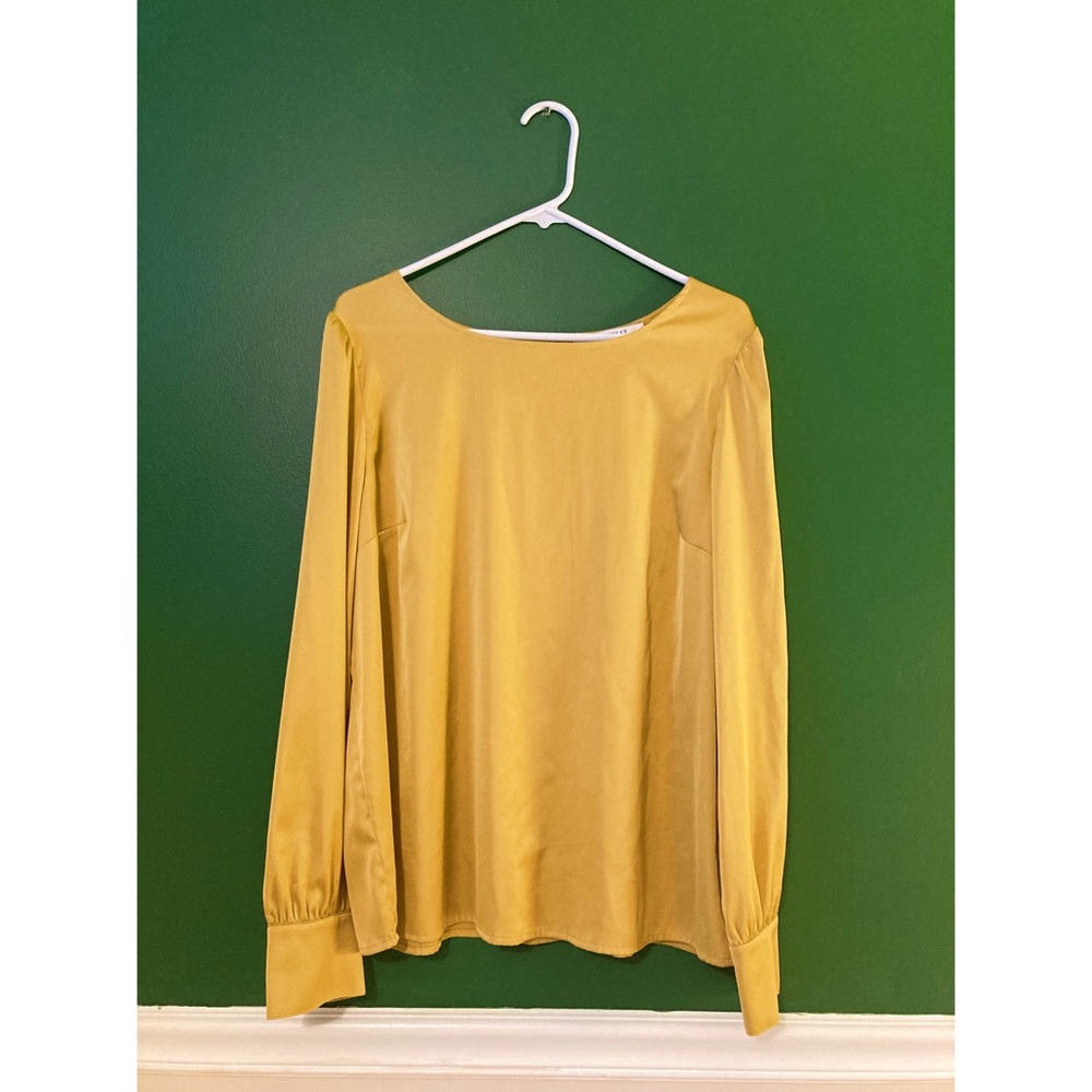 Nine West,Gold long sleeve blouse